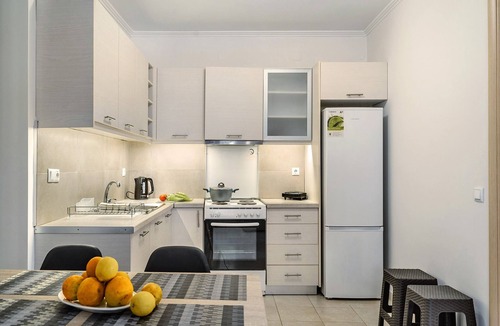 Yenion Apartment | Studio 'Family Junior Suite' with Shared Pool, Wi-Fi and Air Conditioning