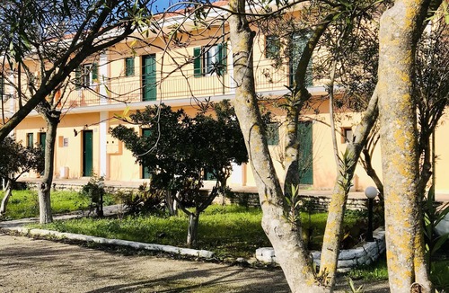 Roda Apartment | Studio in Banos Apartments with shared Swimming Pool