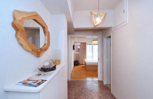 Kinosargous Apartment | Studio in the heart of Athens, next to Metro &.
