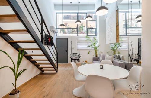 Pasalimani Apartment | Stylish Loft at Pasalimani 10min to Freatida Beach