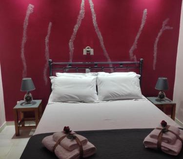 Almiros Beach House | Su Casa Apartments