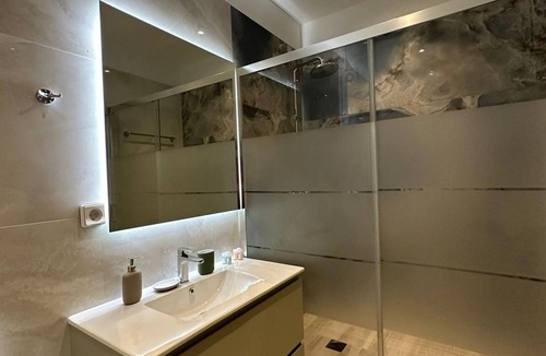 Nidri House | Suite 4 - Elpida Luxury Suites