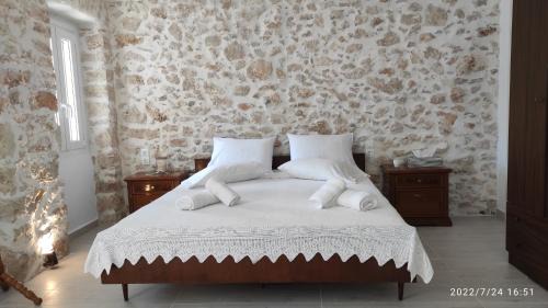 Ano Volimes Apartment | Suites-Xenonas "Alexandra's Coffee House"