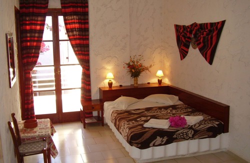 Maleme House | Summer Lodge Double Room A - weekly rental