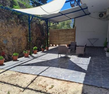 Eleios-Pronnoi Apartment | Sun and Salt Villas