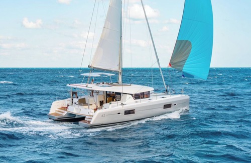 Benitses Boat Rental | Sun-Kissed Sailing Adventure in the Ionian Islands