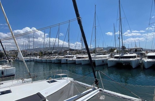 Alimos Boat Rental | Sun-Kissed Sailing Adventure in Islas Sarónicas