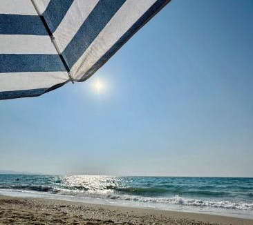 Almiros Beach Apartment | Sungate Villas
