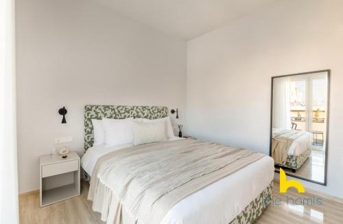 Nea Smirni Apartment | Sunlit 2BDR Family APT, Near Sea & City Center!