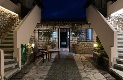 Melissopetra Apartment | Sunny Garden Aparthotel