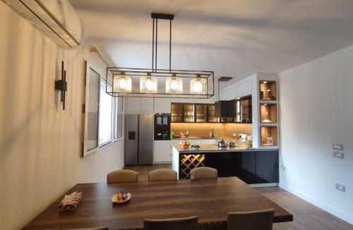 Ishem House | Sunny Hill Villa