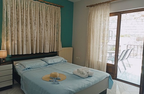 Kavala House | Sunny Loft