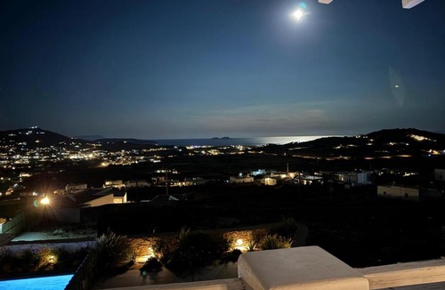 Paraga Villa | Sunrise Villa - Sea View Private Pools