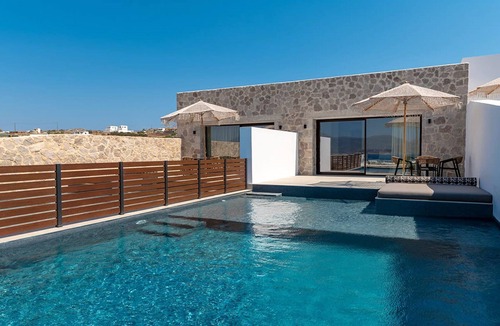Adamas Apartment | Sylene Suite, Divine Sea Views, Private Pool, Furnished Terrace, Milos