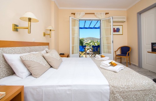 Vari Hotel | Syros Atlantis Hotel