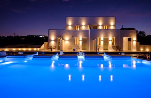 Vourvoulos Hotel | Terra Blanca Suites