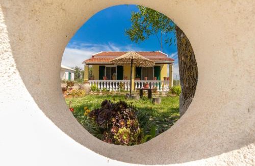Melikia House | Teta's Holiday Home