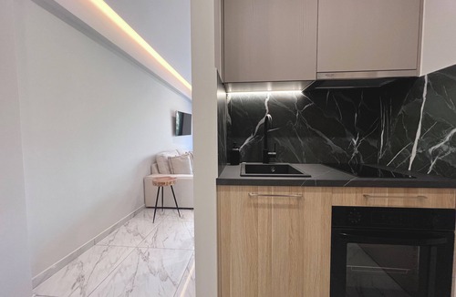 Kallithea Apartment | The Aegean Pearl Athens by ΜΡS