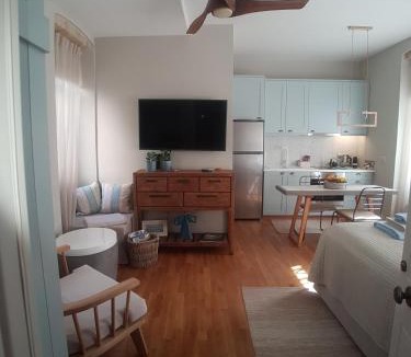 Old Town Apartment | The "Fan" studio in the heart of Old Corfu Town