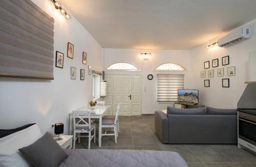 Old Town Apartment | the four seasons