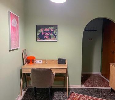 Platia Viktorias Apartment | The Green Apartment Athens