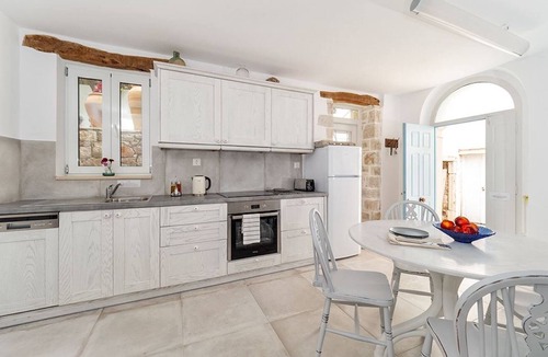 Gaios Villa | The Harbour House - One Bedroom Villa, Sleeps 2