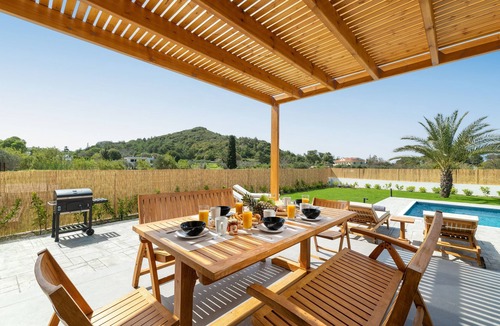Filerimos Villa | The Ixian Memory bringing luxury into nature.