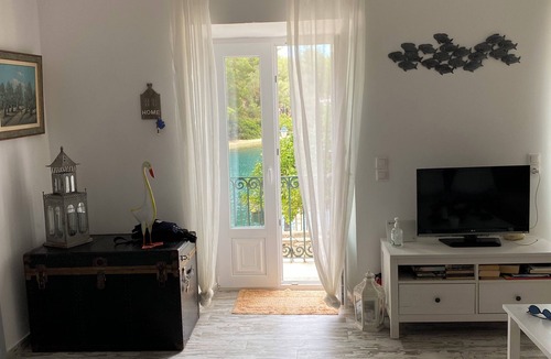 Gaios Villa | THE OLD HOUSE