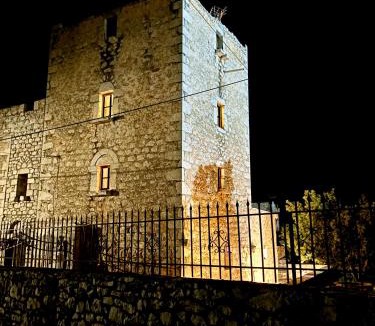 Omales House | The Olive Tower in Mani