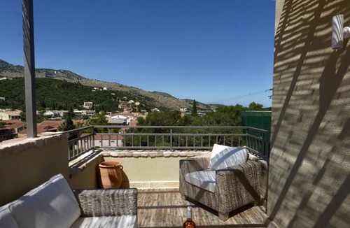 Kassiopi Villa | TheCassiusHillHouse Brand new Villa. Great offer , no need of car. Book now!