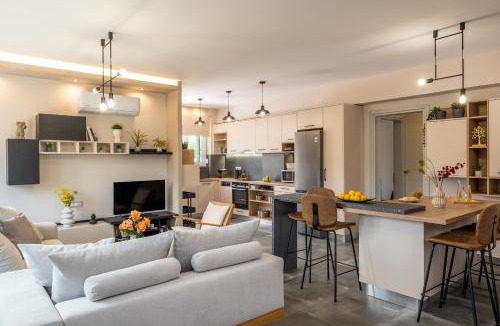 Mourniai Apartment | Thelma and Louise house