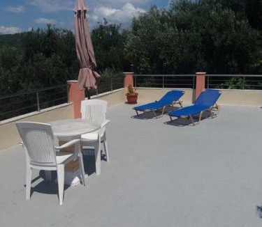 Agios Stefanos Avliotes House | THEOS Apartments