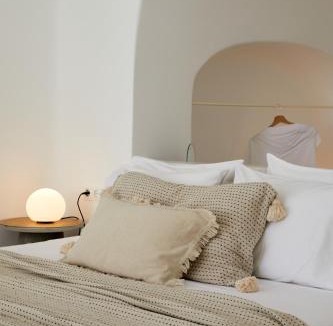 Pyrgos Apartment | Thiro Exclusive Villa with private jacuzzi