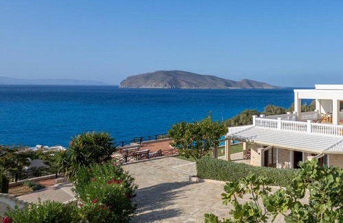 Pefki Apartment | Tholos Boutique Houses