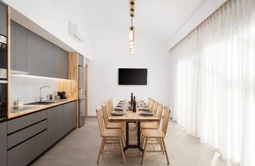 Agios Vasileios Villa | Thrilling Crete Villa | Villa Hestia | 5 BDR | Private Pool | Spacious.