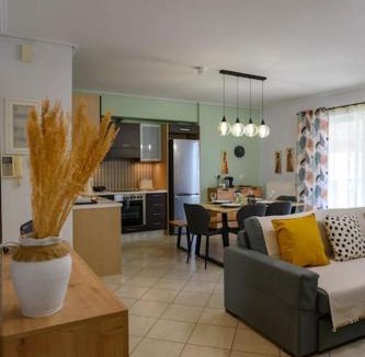 Aigaleo Apartment | Thyme Out - Modern Apartment in Egaleo-Athens