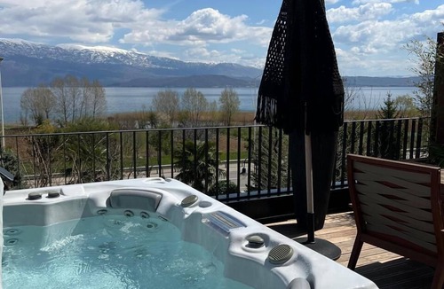 Udenisht Hotel | Toka Hotel Restaurant
