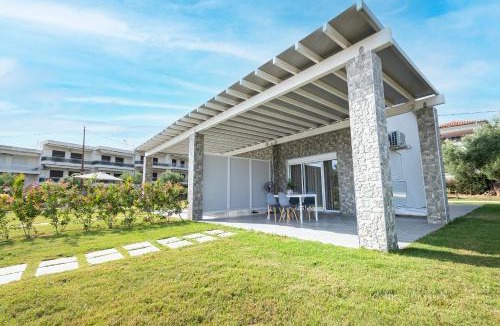 Gerakini Apartment | Topos Maisonettes by RentalsPro Services - Kalives Halkidiki