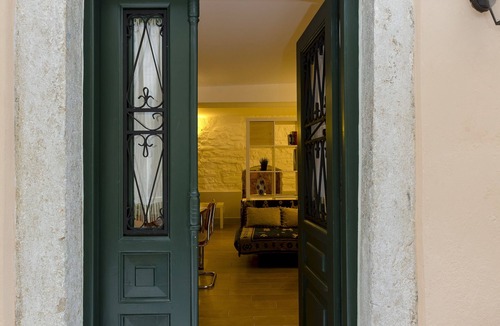 Old Town Apartment | Townhall Studio