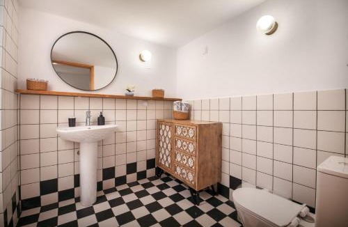 Tzannakiana Villa | Traditional Anna's Stone House with Private Pool