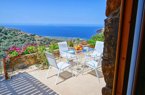 Keramoti House | Traditional Stone House with Mountain & Sea Views "KeramotisDream"