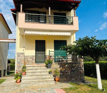 Ormos Panagias House | Trifili Villas