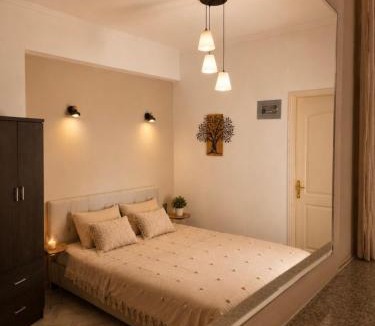 Perigiali Hotel | Tropicana Inn
