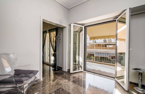 Filopappou Apartment | Tsil House