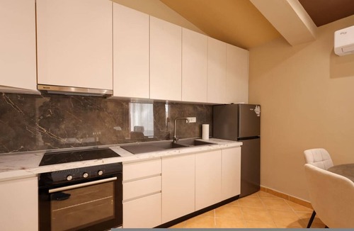 Golem Apartment | Twin Rooftop Apartments with Balcony & Fafa View