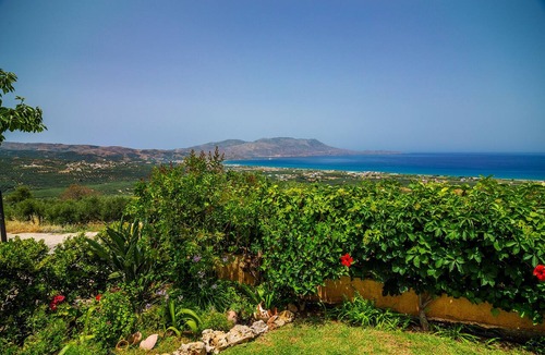 Kissamos Villa | Two storey stone built House with Private Pool