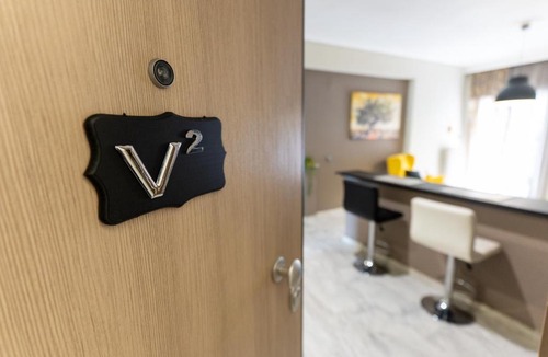 Trikala Apartment | V2 Guesthouse Trikala