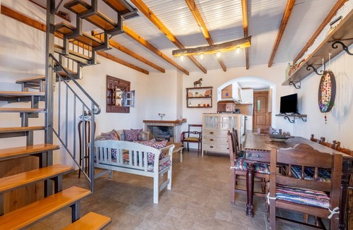 Afionas House | Vacation Home "Tsoukali House" with Sea View, Private Terrace & Wi-Fi