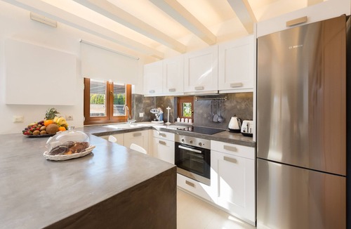Petaloudes Villa | Valasia Boutique Villa