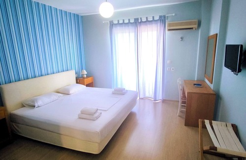 Poros Apartment | Valente Perlia Rooms